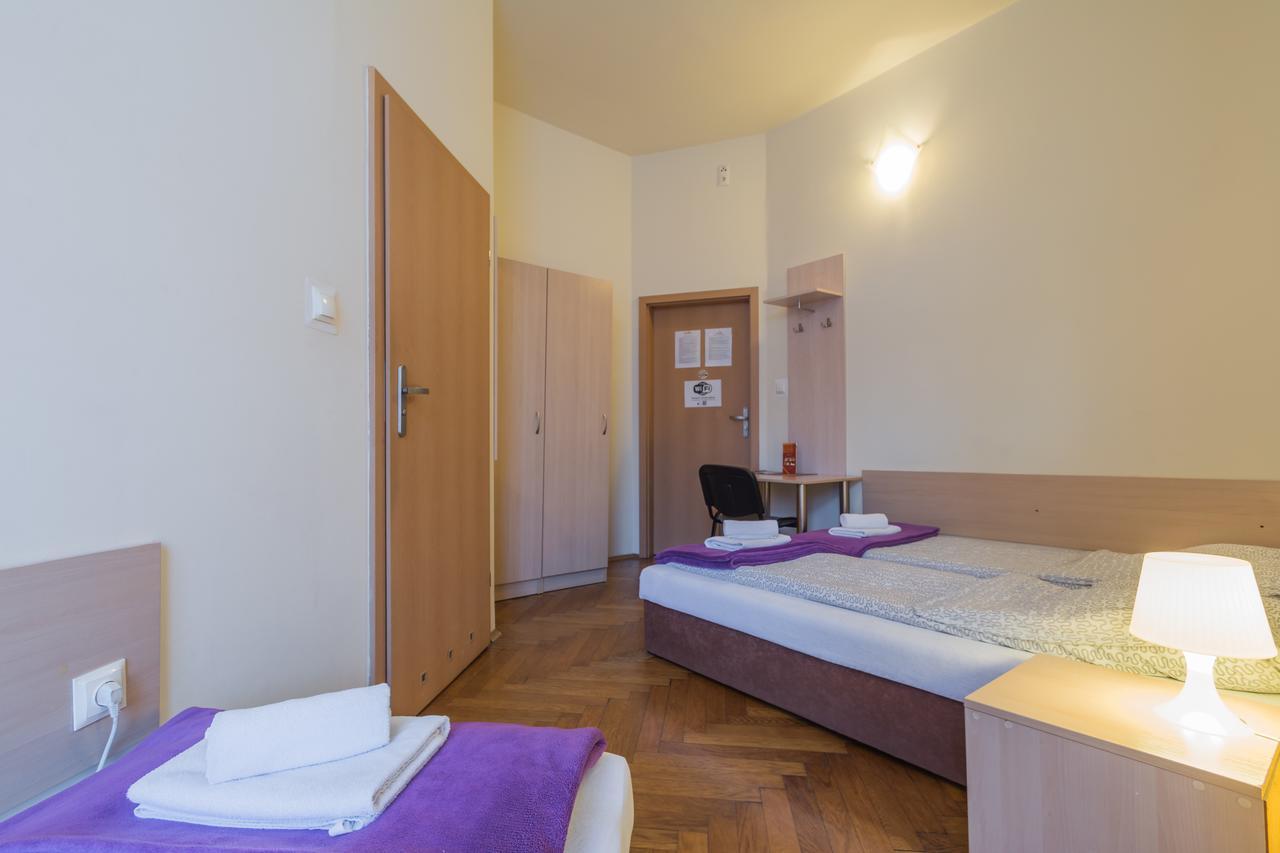 Euro-Room Rooms & Apartments Kraków Exteriör bild
