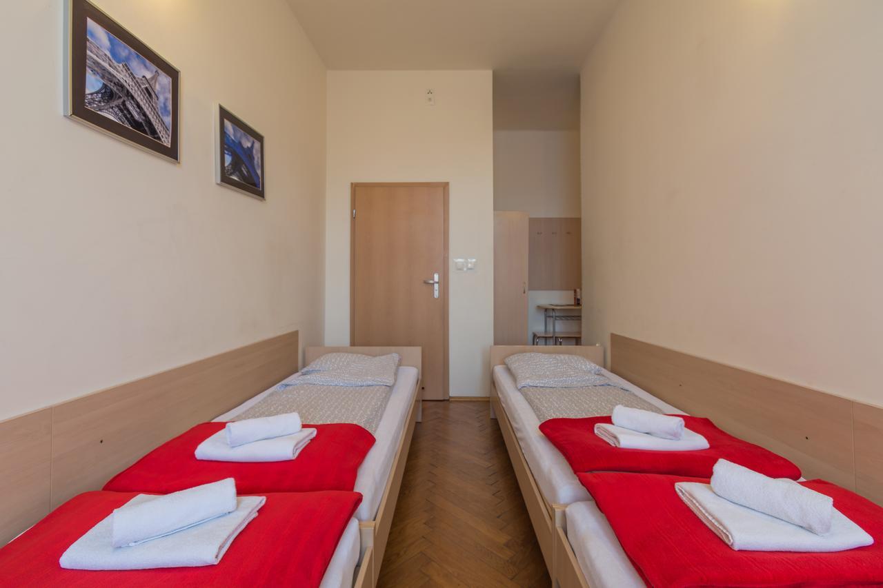 Euro-Room Rooms & Apartments Kraków Exteriör bild