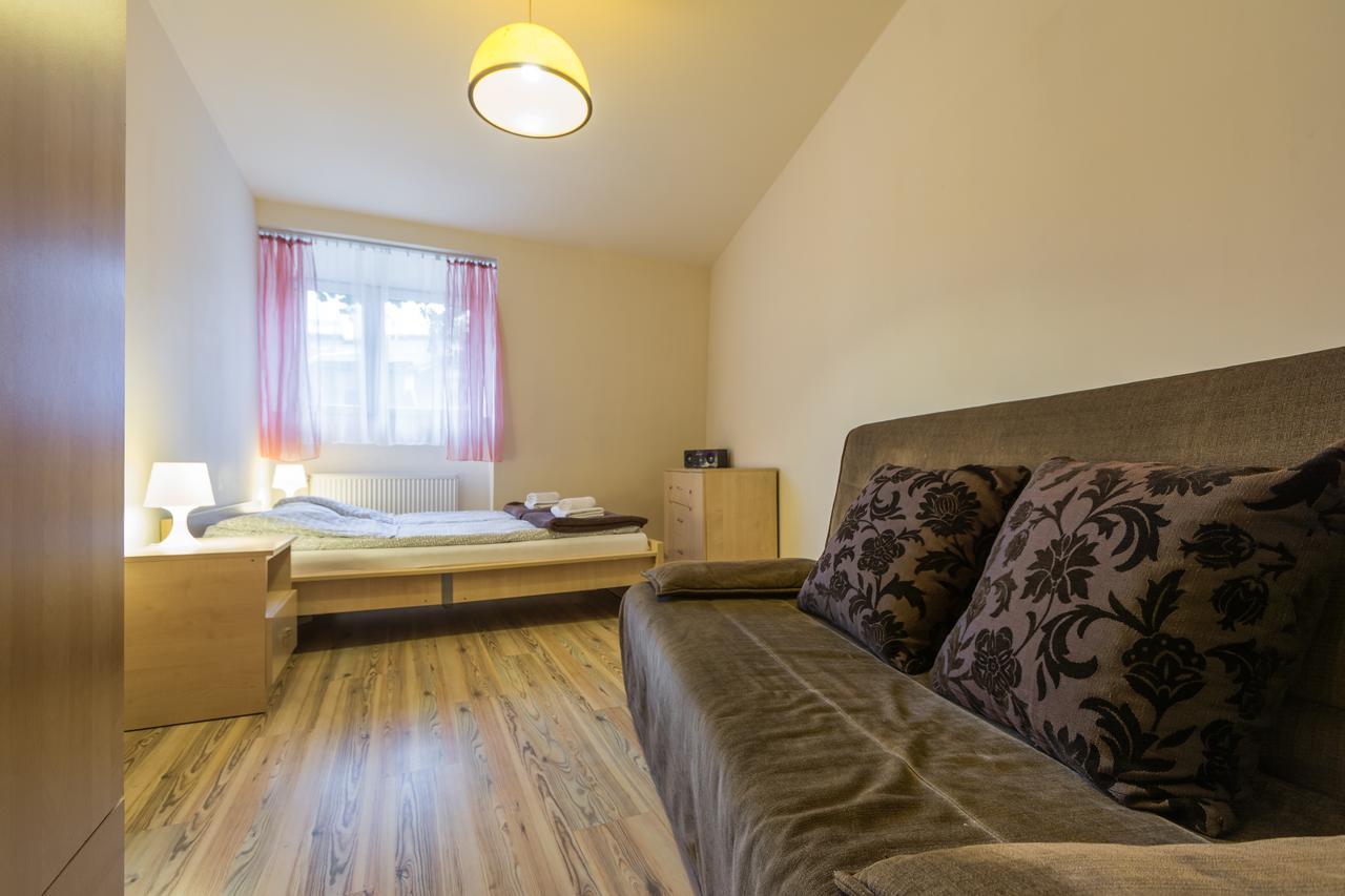 Euro-Room Rooms & Apartments Kraków Exteriör bild